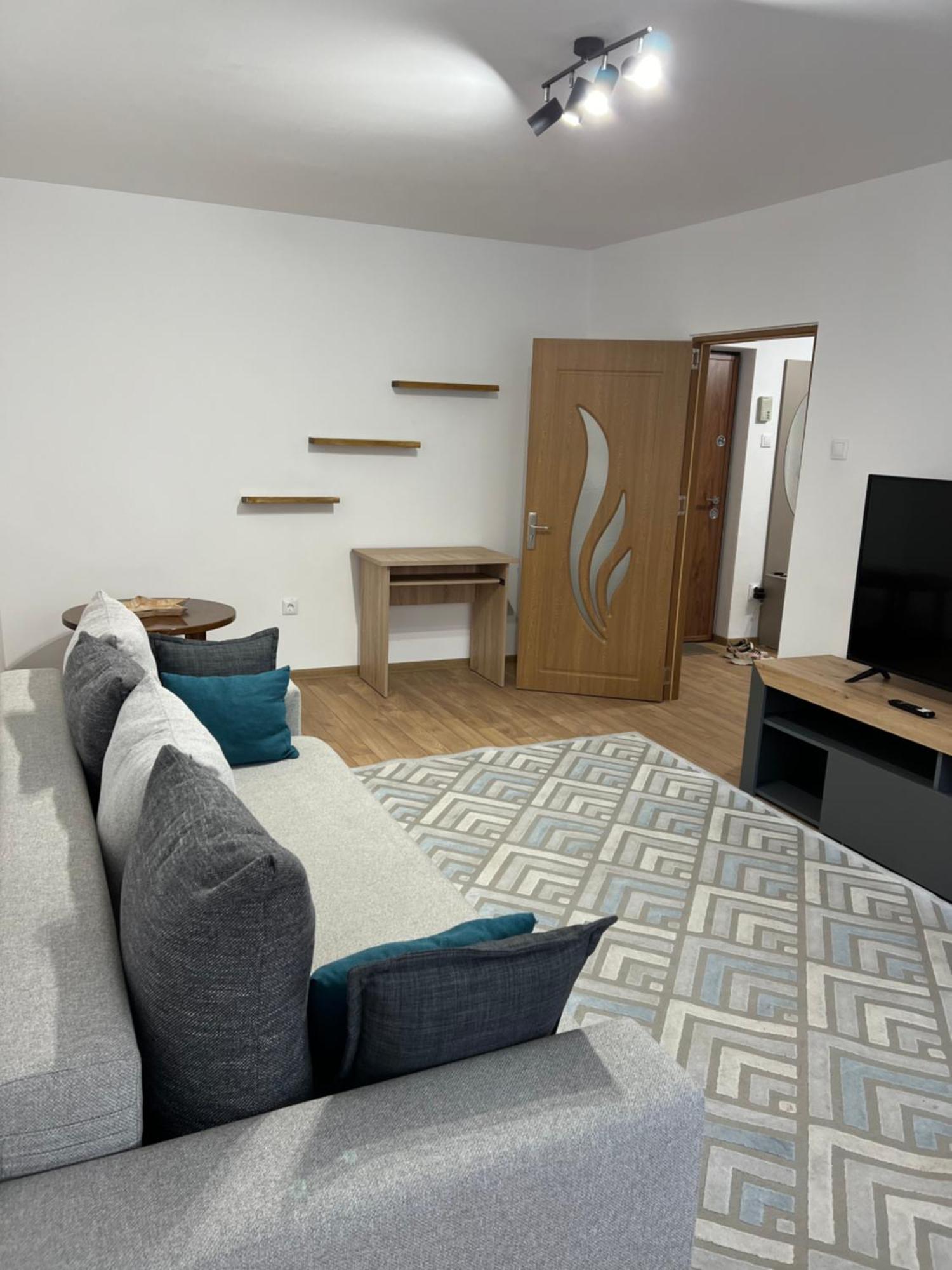 Apartament Centru Ramnicu Valcea Ngoại thất bức ảnh