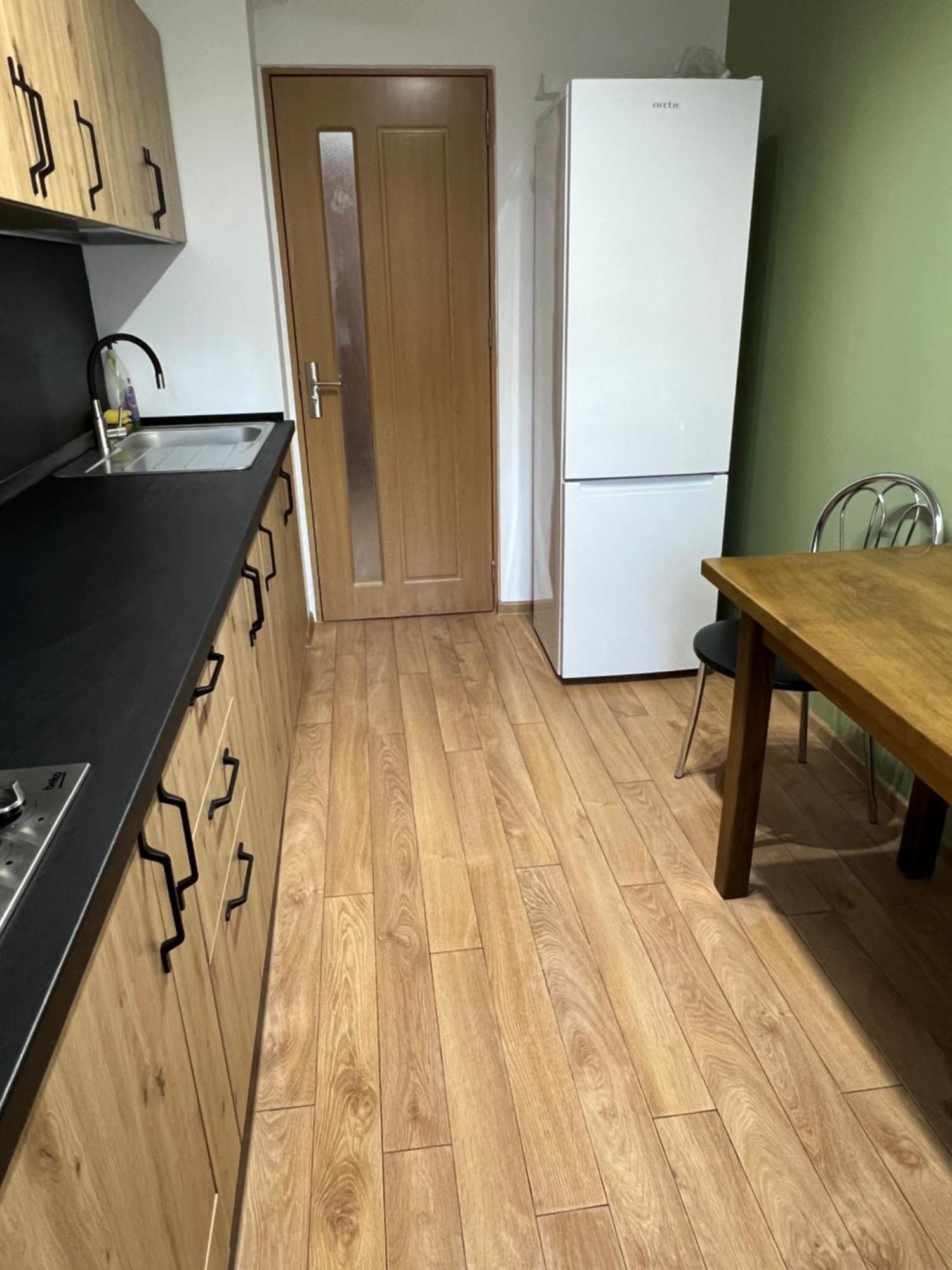 Apartament Centru Ramnicu Valcea Ngoại thất bức ảnh